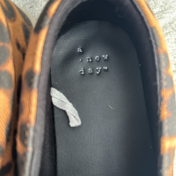 A New Day slip on sneaker - Picture 4 of 5